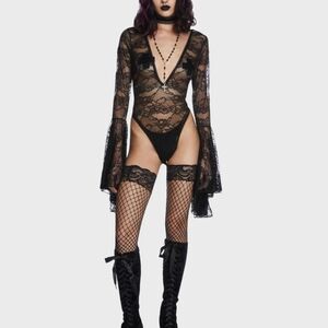 Widow kill top NWT